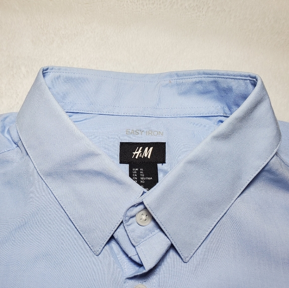 H&M button-up - Picture 3 of 3